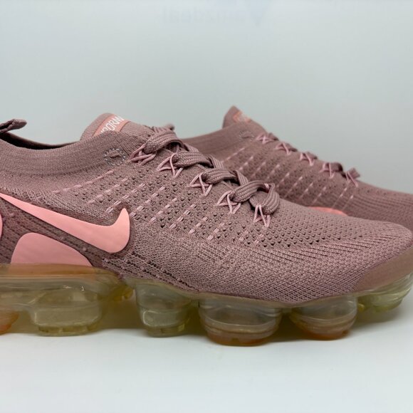 Women's Nike Vapormax - Pink - Picture 5 of 7